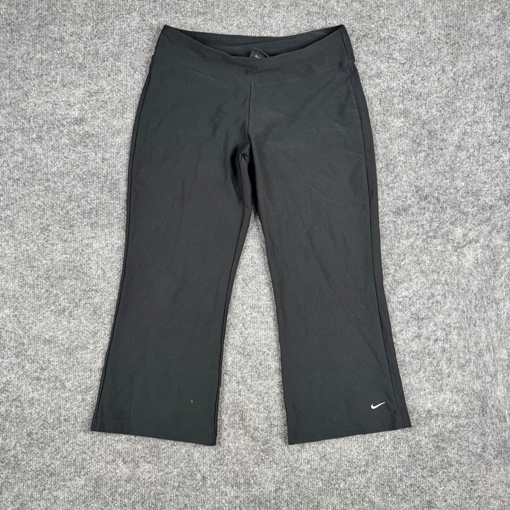 Nike Pants Womens Size S Black Dri-Fit Cropped Athletic Yoga Stretch Training